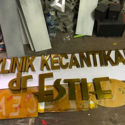 SIGNAGE DR ESTIE (1)